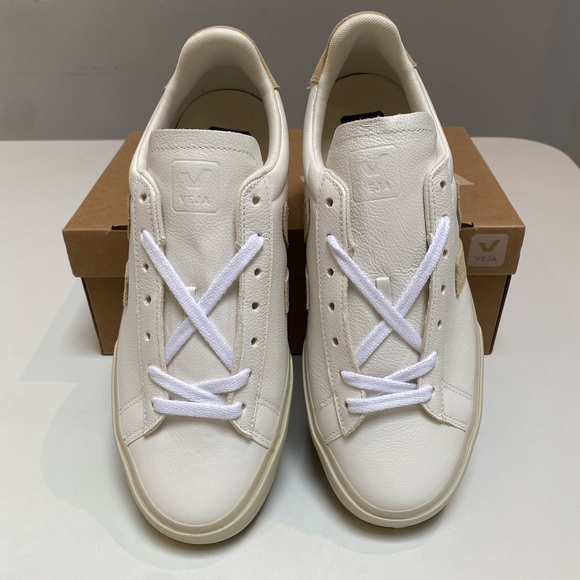 Veja Campo Leather Sneaker in White/Almond sz 41EU/10US New in Box - Picture 6 of 8